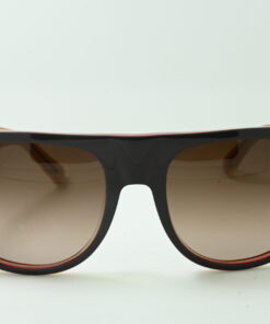 Women's sunglasses squared shape